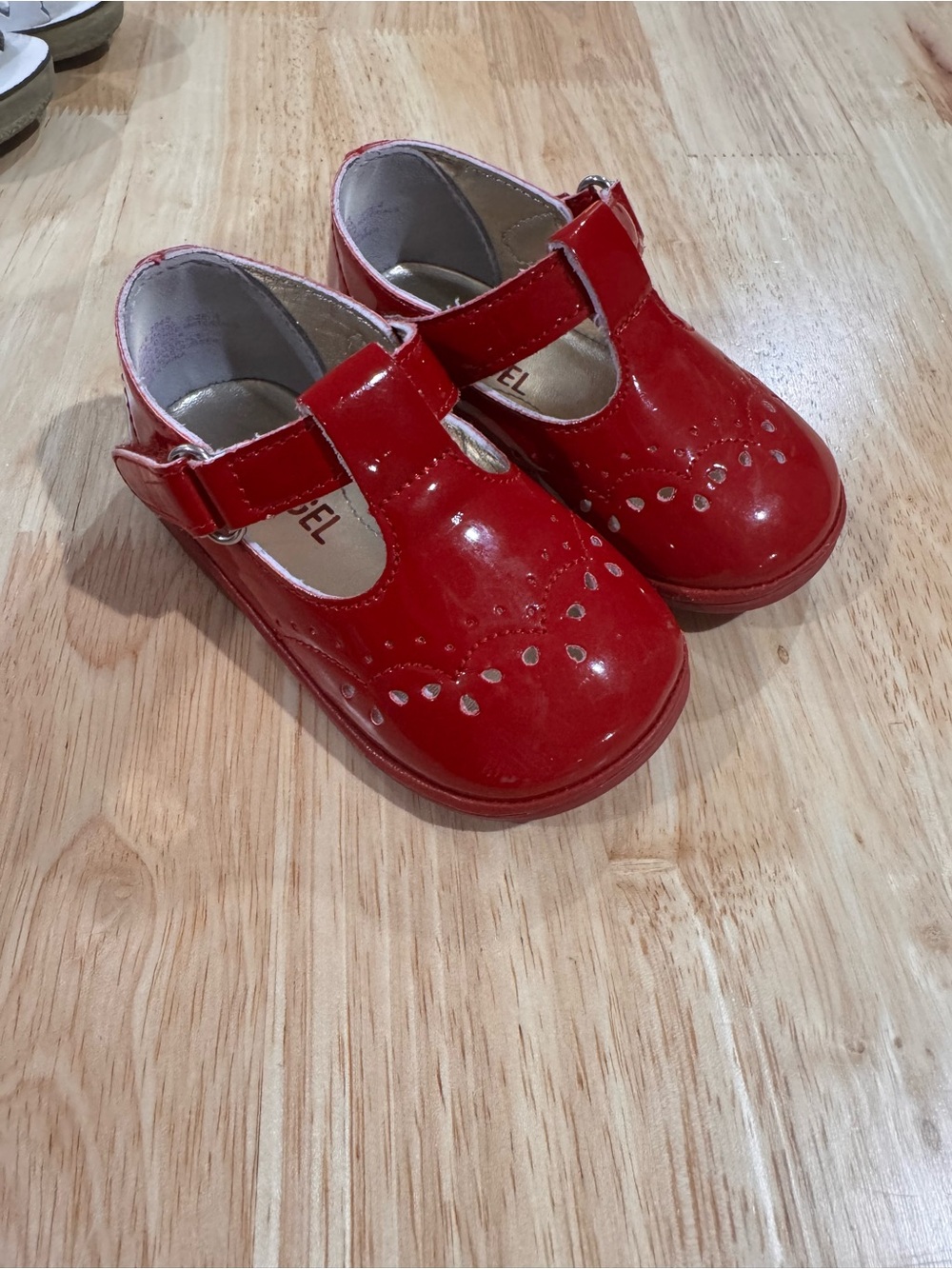 L'Amour Red Patent Mary Jane Girls Shoes